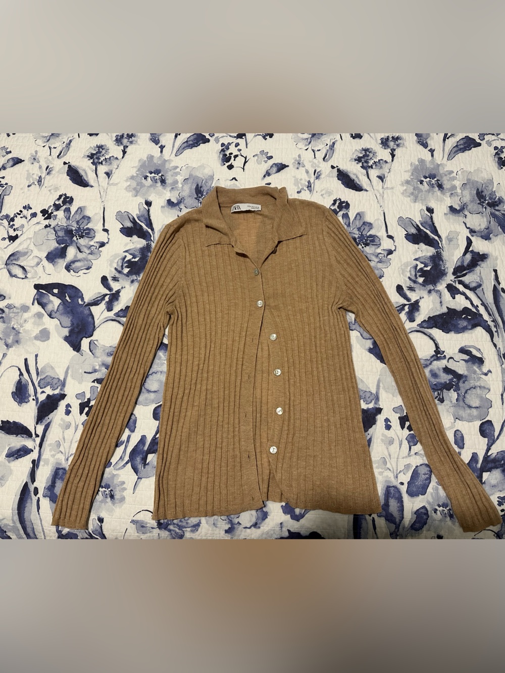 Zara Ribbed Button-Front Cardigan - Camel